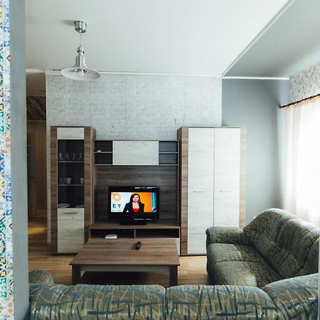 Apartments Faraon 4 Суми Екстер'єр фото