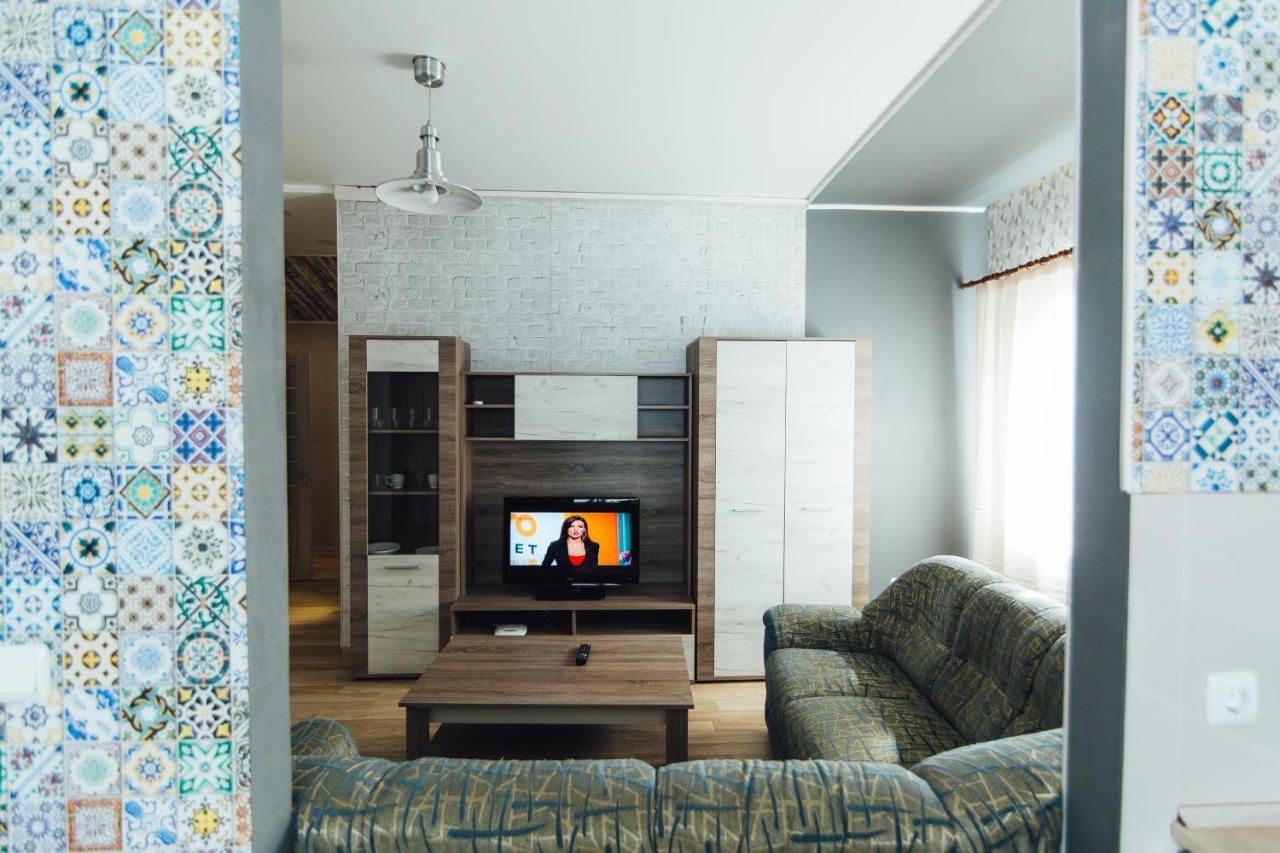 Apartments Faraon 4 Суми Екстер'єр фото