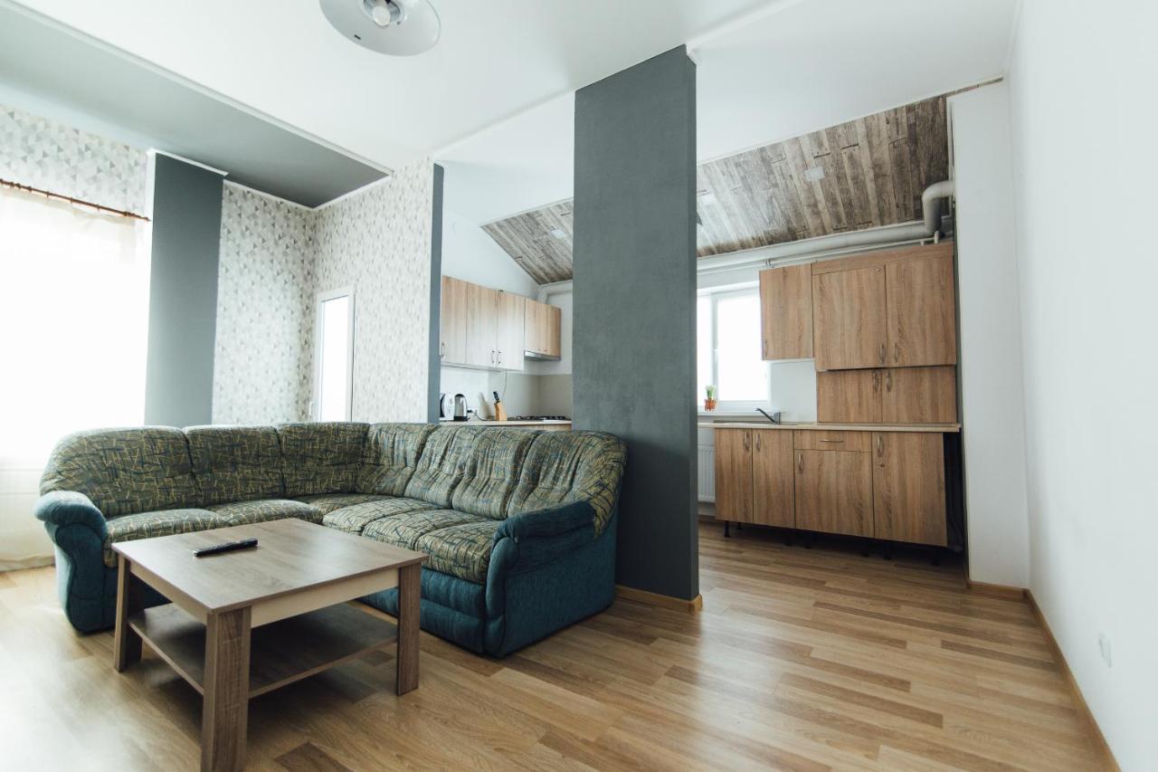 Apartments Faraon 4 Суми Екстер'єр фото