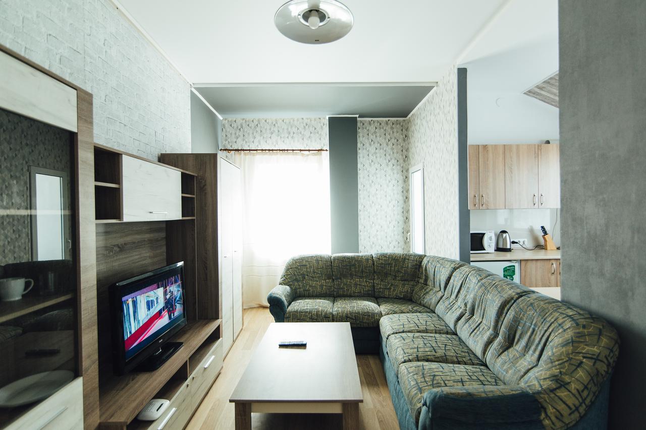 Apartments Faraon 4 Суми Екстер'єр фото